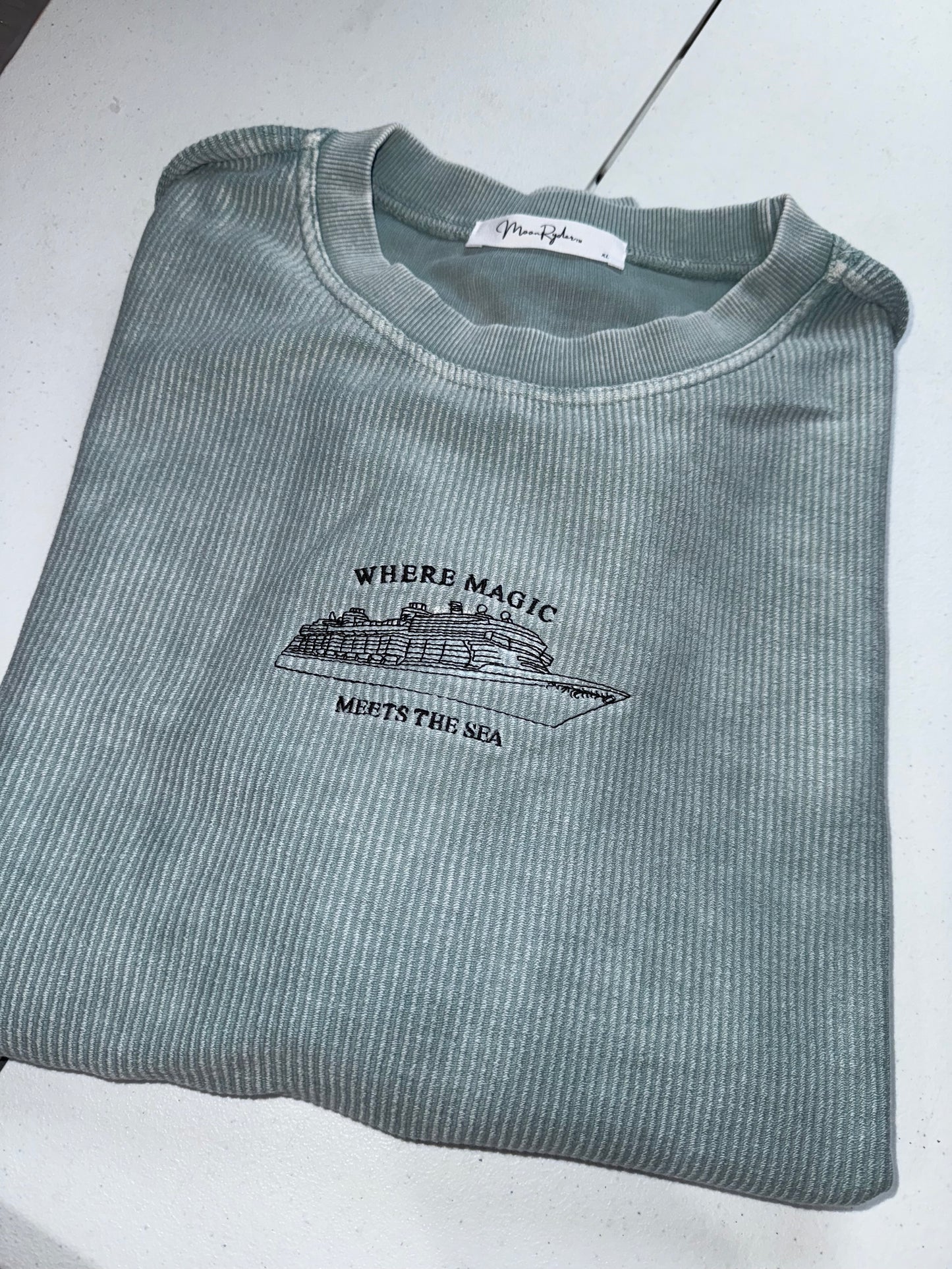 XL CORDED CREWNECKS
