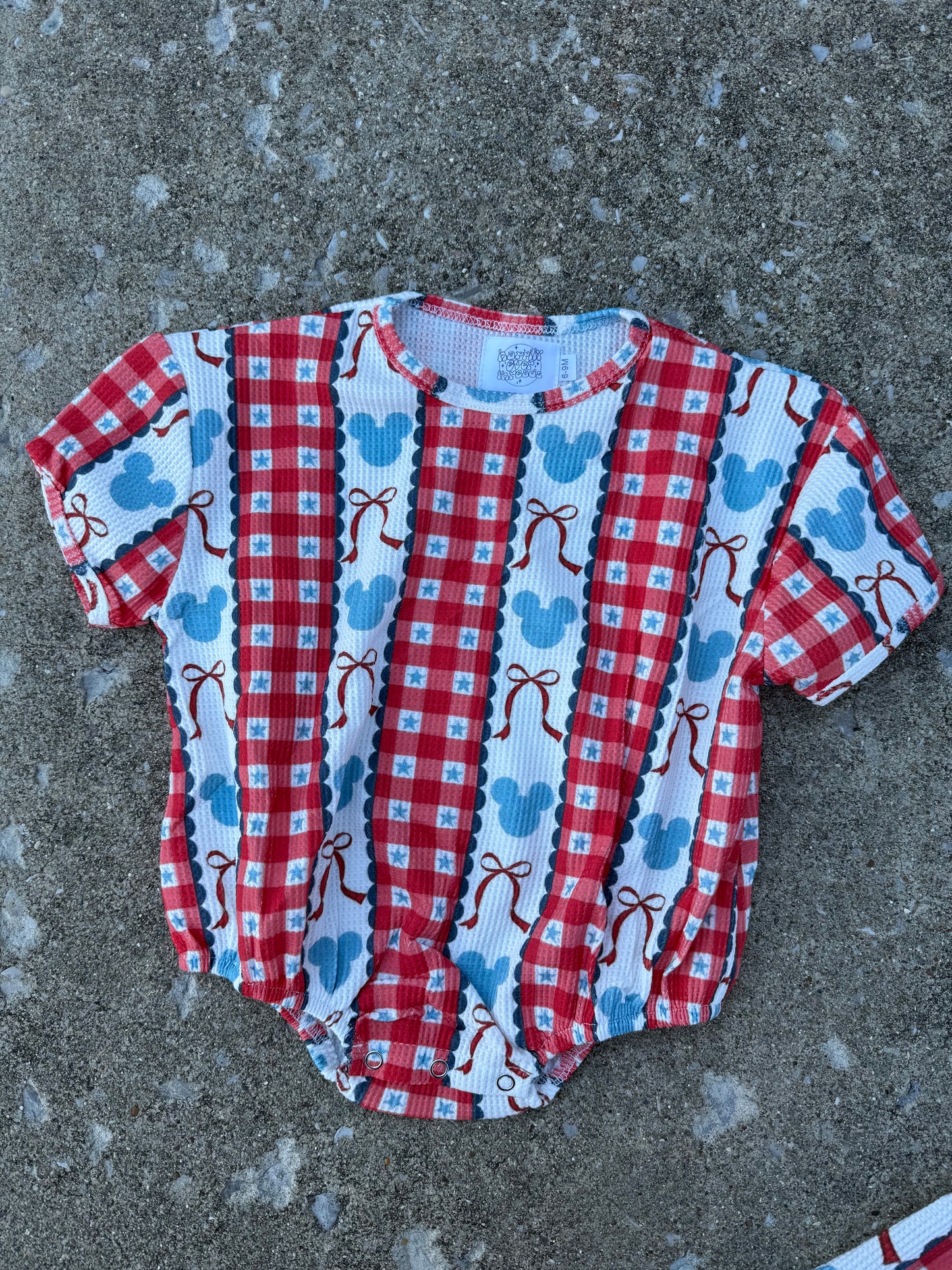 INFANT: Red, White and Mouse Bubble