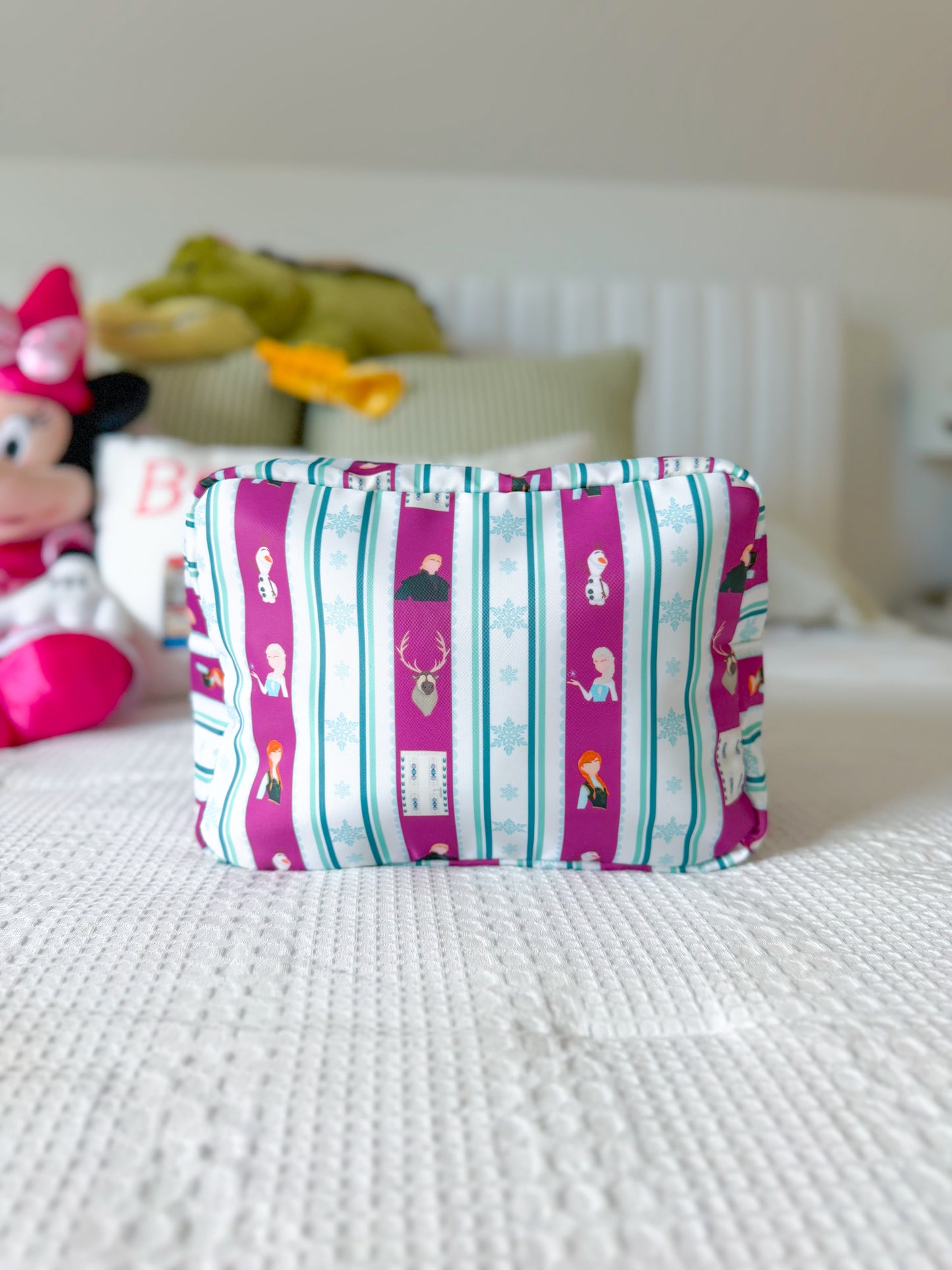 Build a Snowman Large Pouch