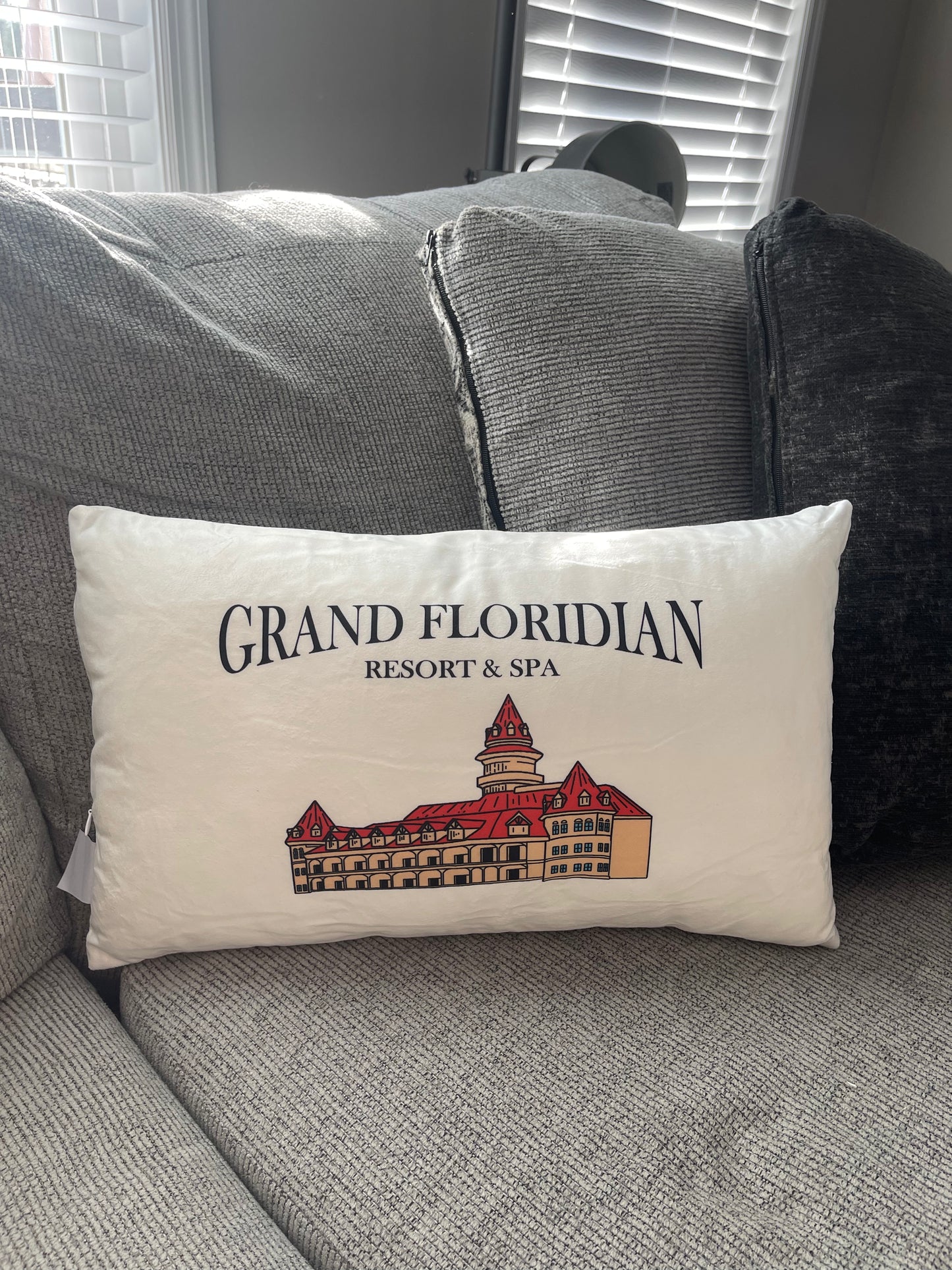 RESORT PILLOW reversible