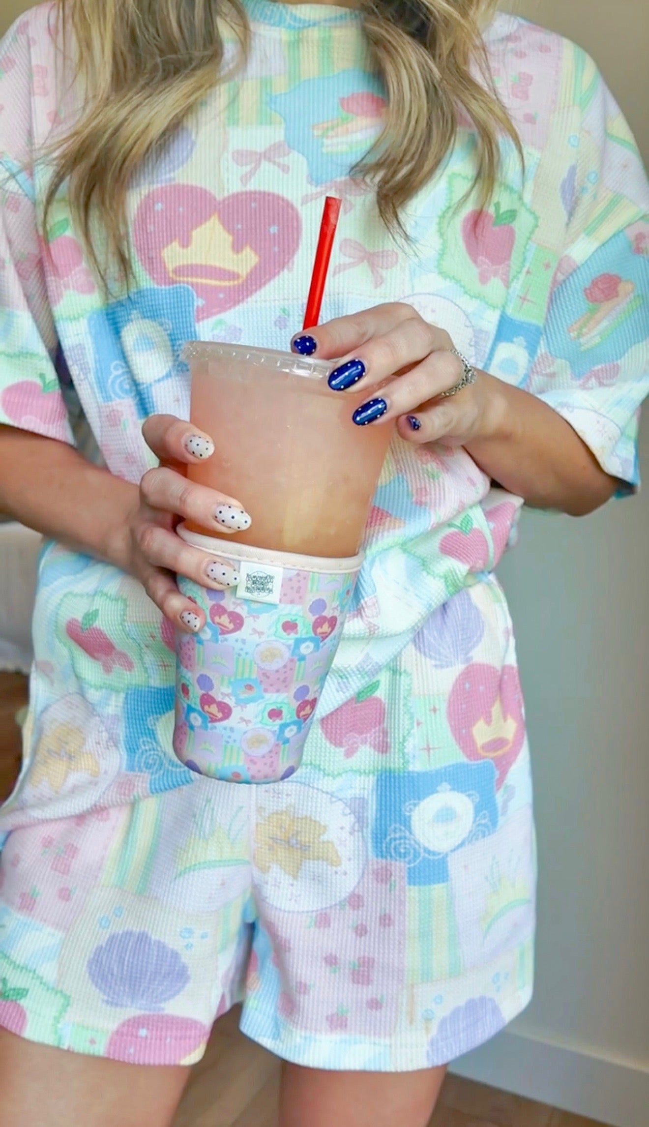 Patched Princess Cup Sleeve