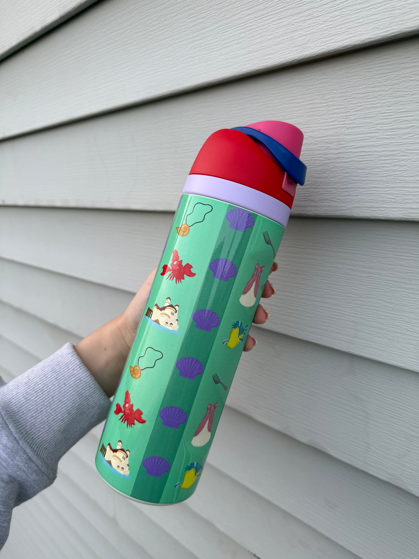 Life is the Bubbles Sipper 24. oz