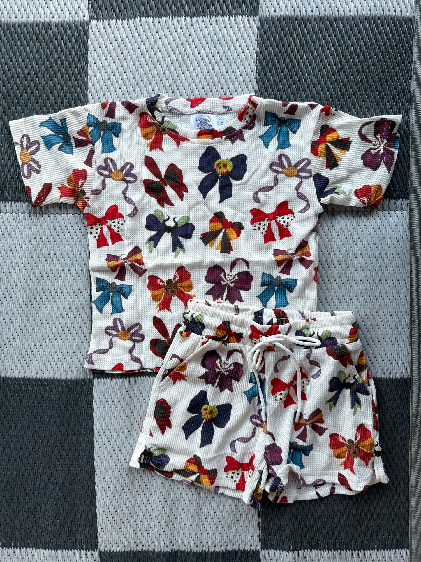 TODDLER: Villain Bow Waffle Set