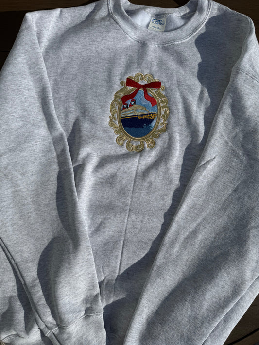 Ash Embroidered Crewneck CRUISE